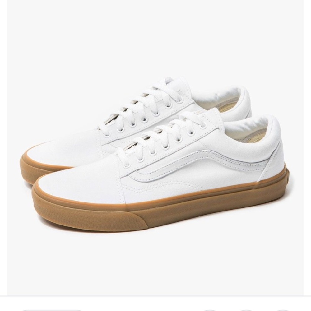 VANS old skool white leather sneaker with gum sole